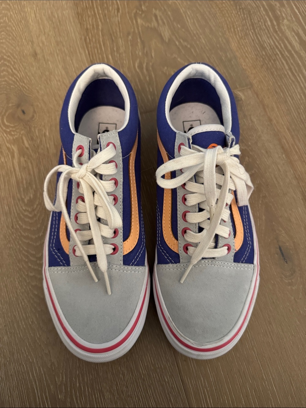 TNA Blue and Peach Low-Top Sneakers